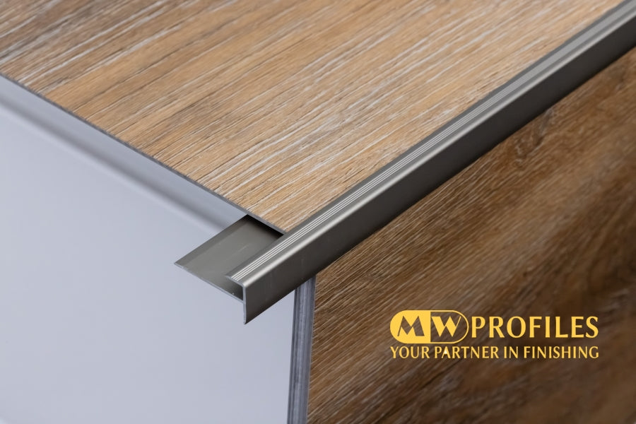 Aluminium Stair Nosing Outer Corner 5 MM x 900 MM Length Silver, Gold, Champagne-  LVT F5